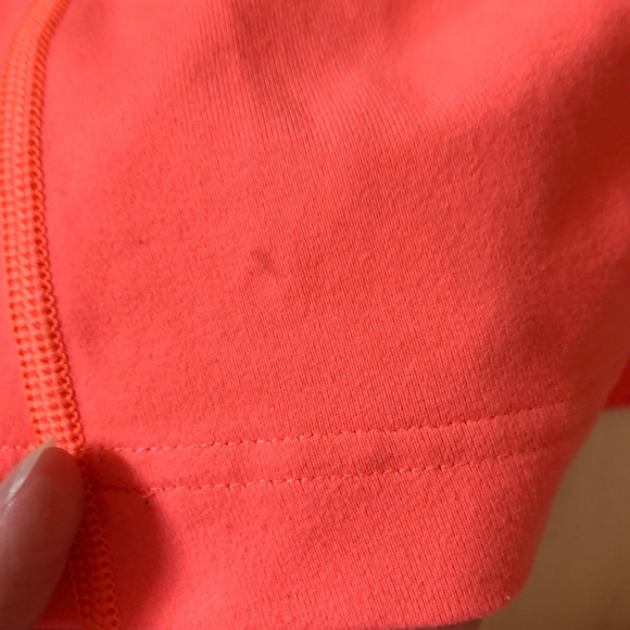 Lululemon scoop neck tank - Picture 5 of 15